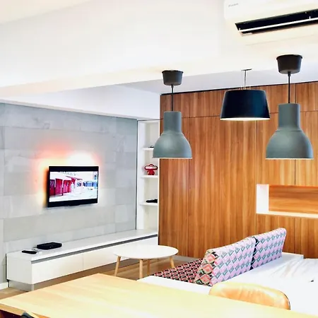 Godfather's Industrial Loft Style Studio In Downtown Unirii Διαμέρισμα *